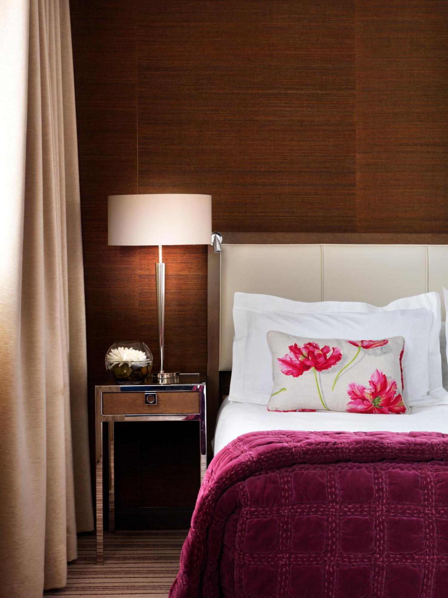 Rom Cosy